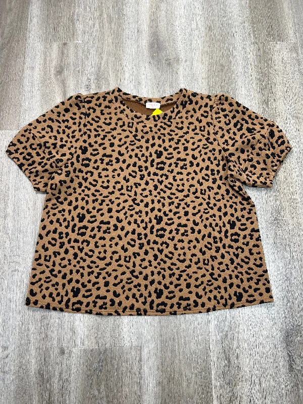 Top Short Sleeve By HAILEY & CO In Animal Print, Size: 2x