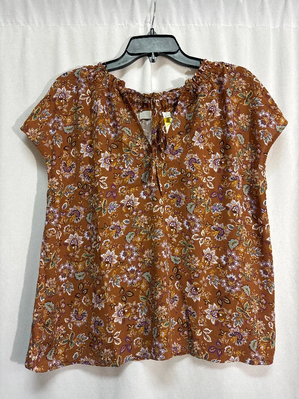 Top Short Sleeve By Loft In Brown, Size: Lp