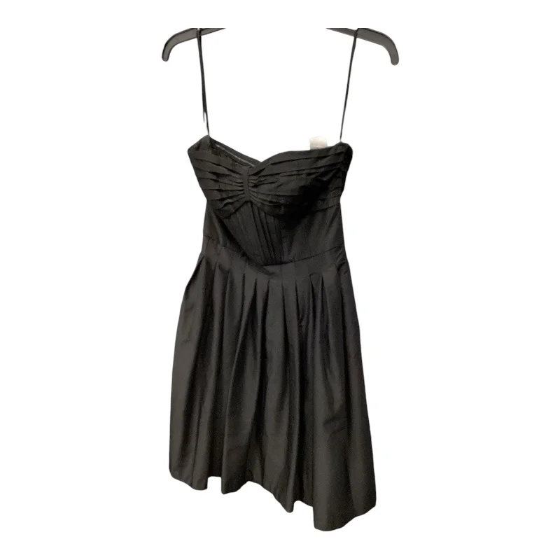 Dress Party Short By White House Black Market In Black, Size: 0