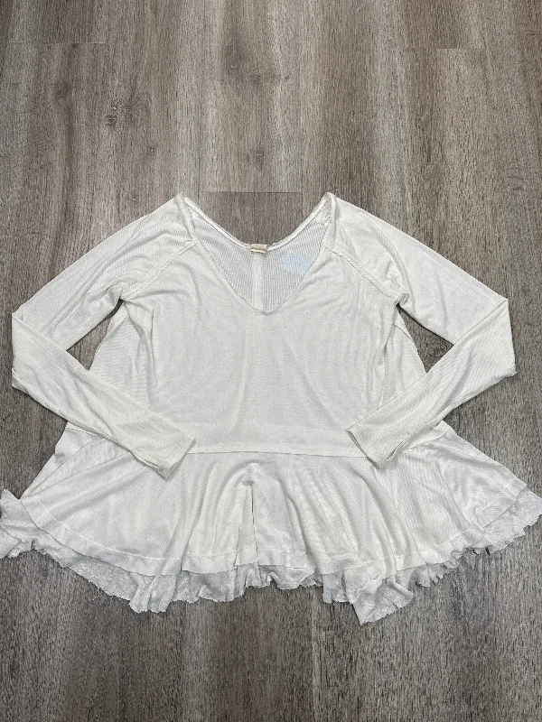 Top Long Sleeve By We The Free In White, Size: S